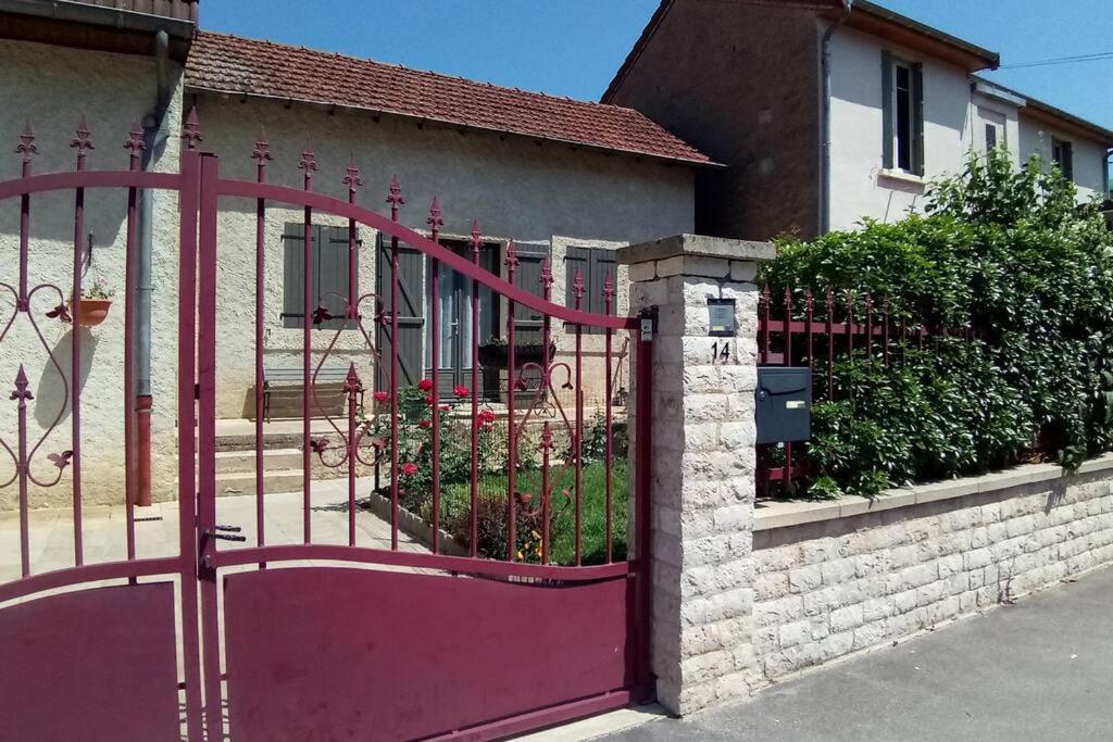 Ferienhaus Maison Aux Portes Du Centre Historique De Avec 3 Et Garage *